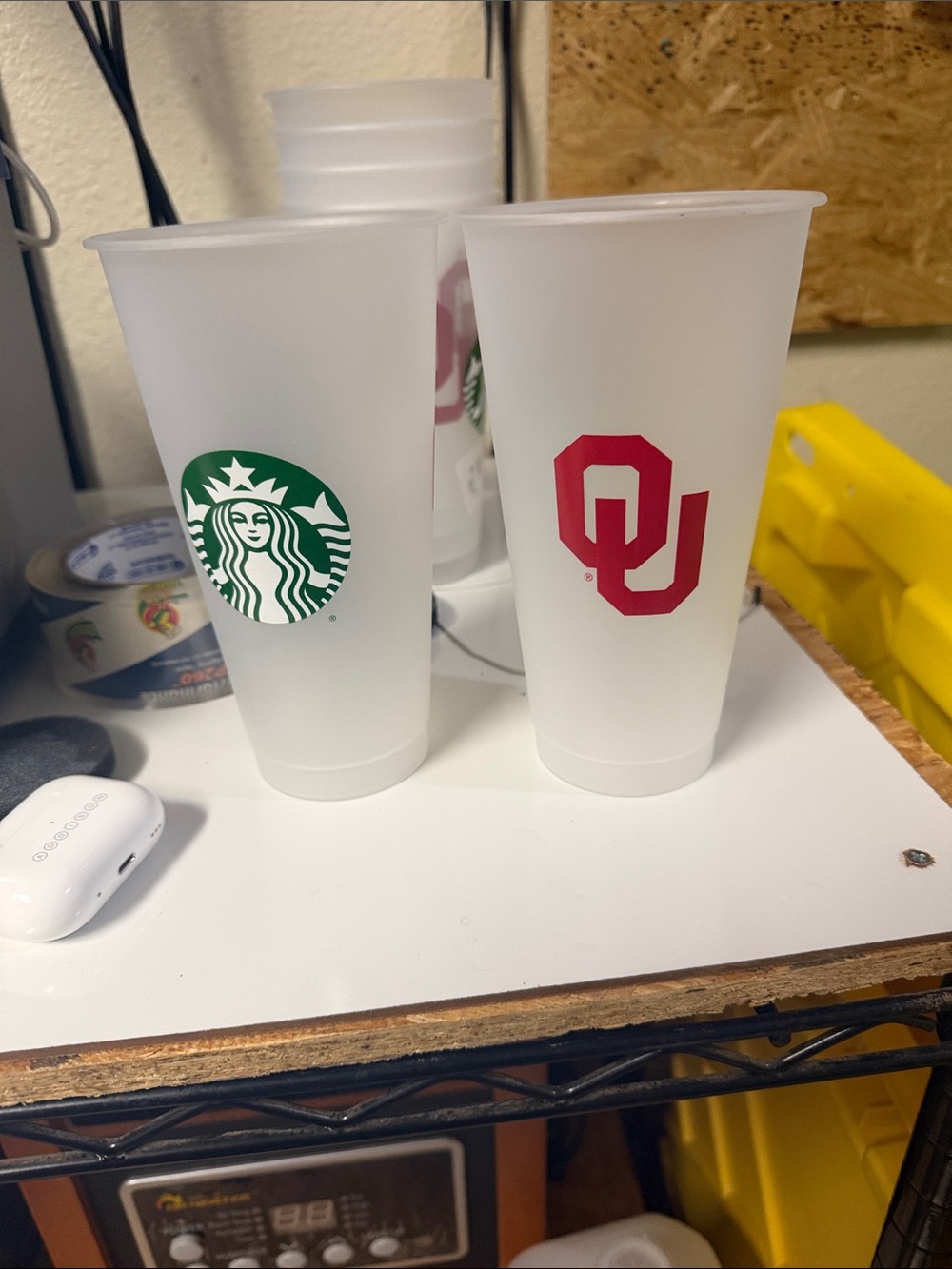 6 Starbucks OU cups